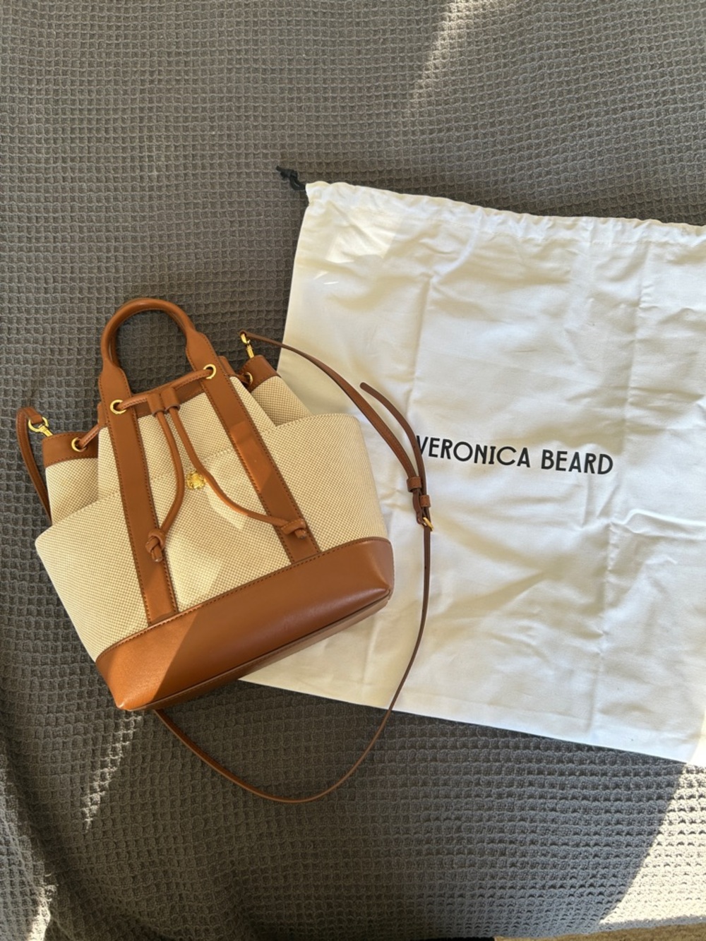 Brand New: Veronica Beard Goody Bag - Picture 7 of 9